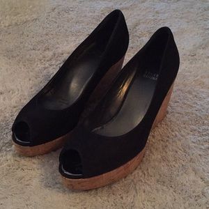 Stuart Weitzman women’s peep toe wedge